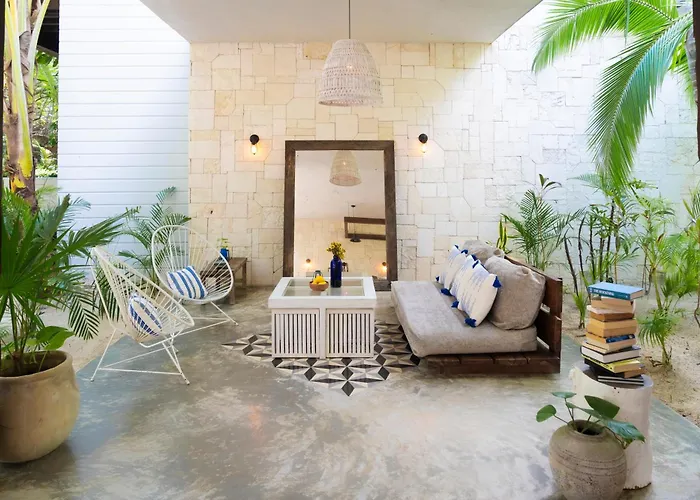 Hotel Lula Tulum, A Small Luxury Tulum