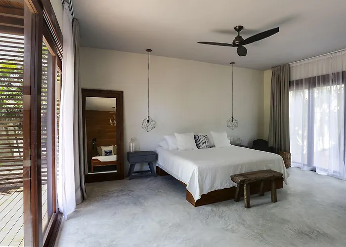 Lula Tulum, A Small Luxury Hotel 4*