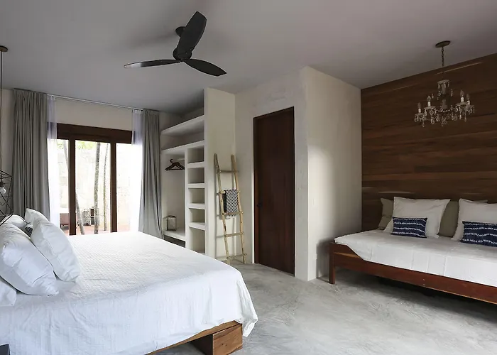 Hotel Lula Tulum, A Small Luxury