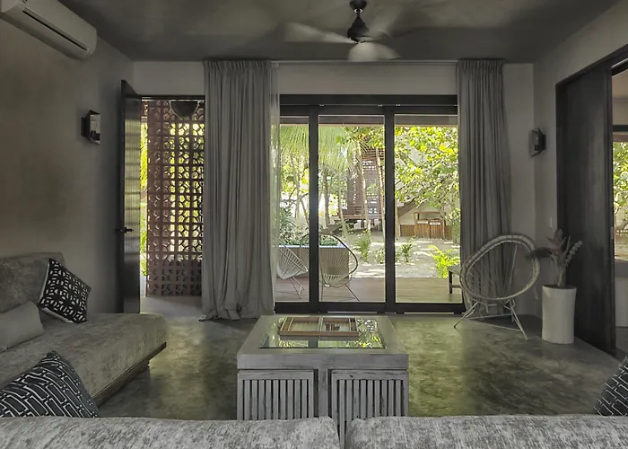 Lula Tulum, A Small Luxury Hotel