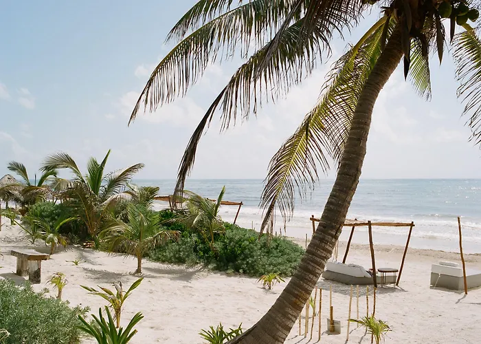 Hotel Lula Tulum, A Small Luxury