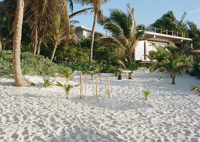 Lula Tulum, A Small Luxury Hotel