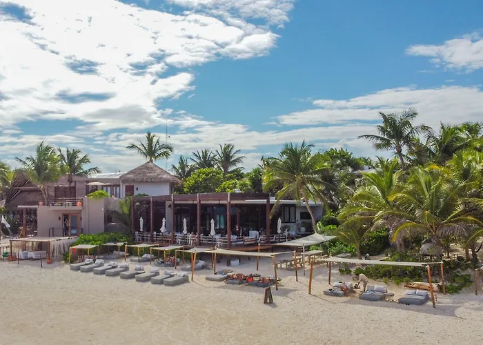 Hotel Lula Tulum, A Small Luxury Tulum